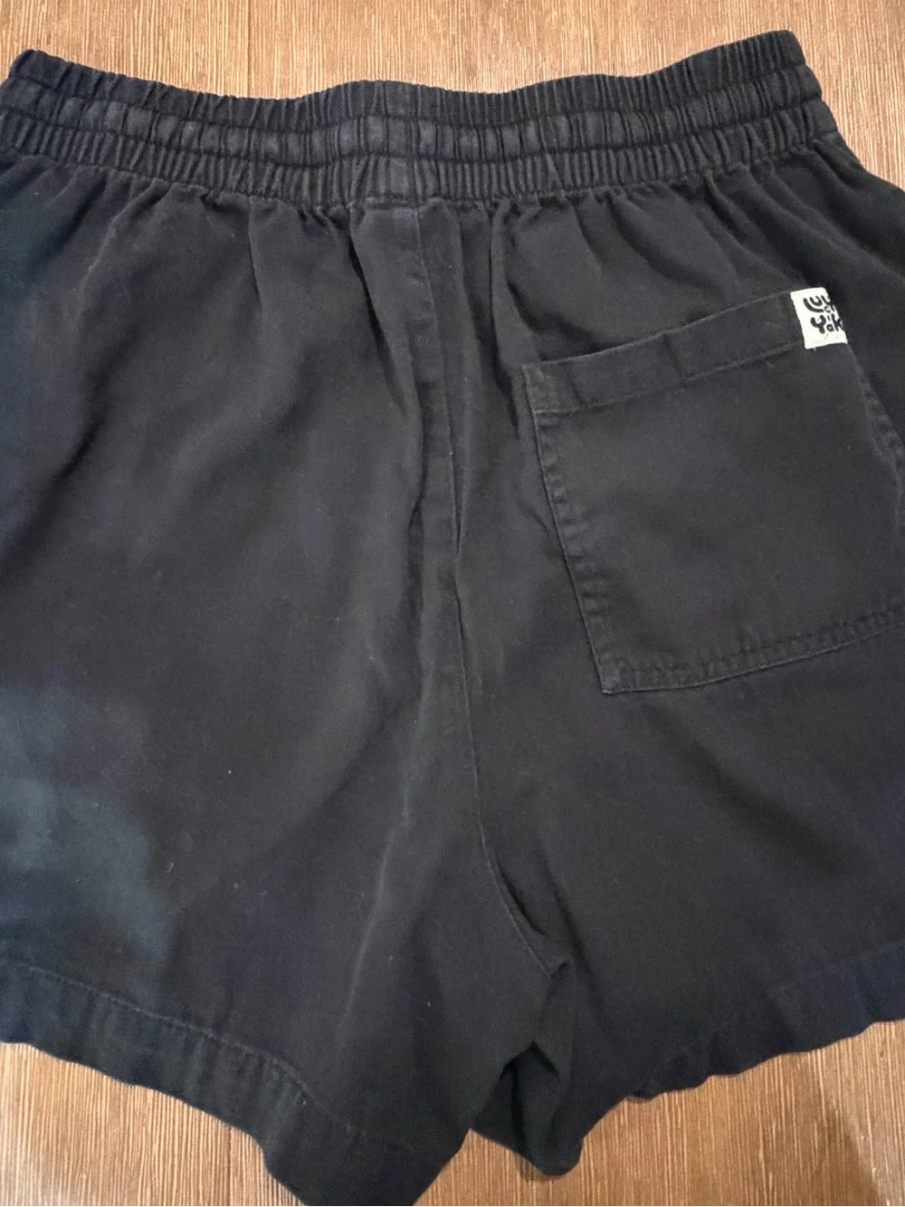 Lucy and Yak 100% organic Cotton Pull on Elastic Waist Shorts Black Sz Small